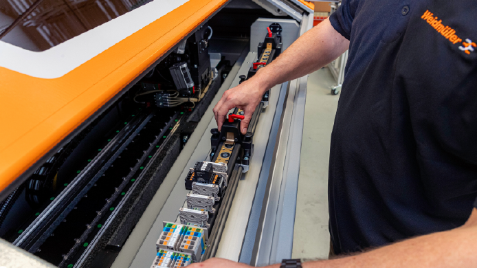 Operation of the RailLaser